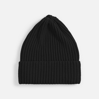 20551.30 - Шапка Yong, черная