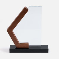 21257.00 - Стела Vinde