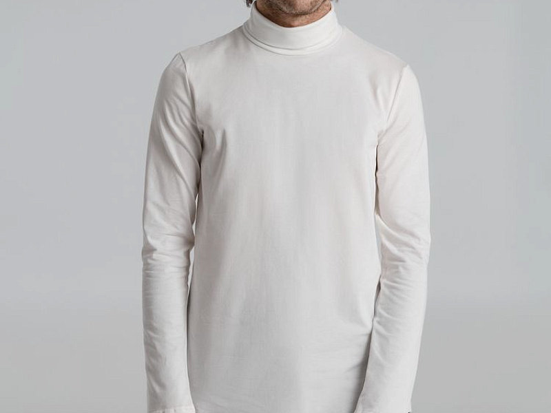 Водолазка Urban, молочно-белая