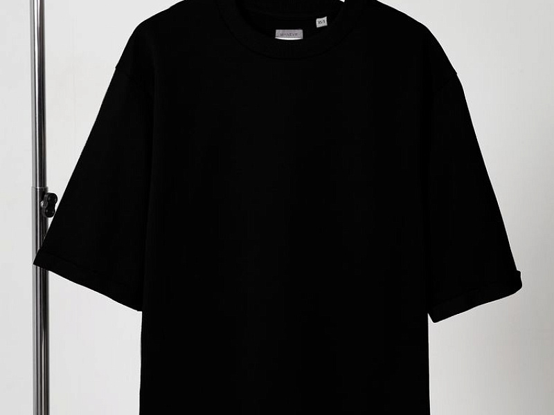 Футболка оверсайз унисекс Kosmos 2.0, черная