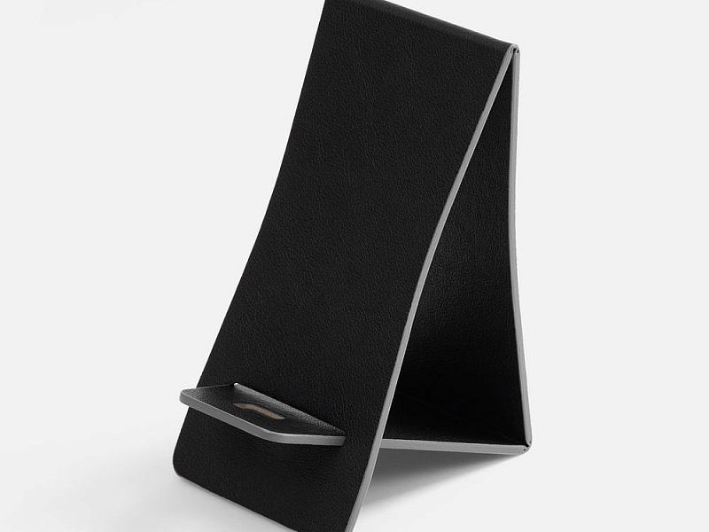 Подставка для телефона Petrus, черная