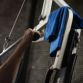 Спортивное полотенце Vigo Medium, темно-серое (графит)