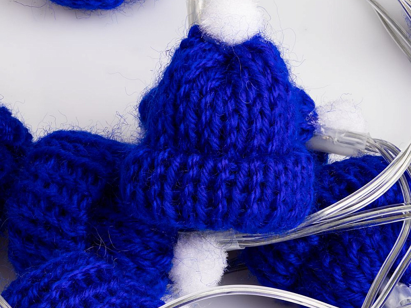 Гирлянда Cosy Poms, синяя