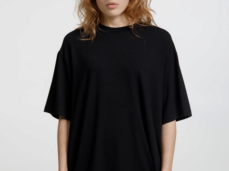 Футболка оверсайз унисекс Lavinia, черная