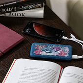 Аккумулятор с подсветкой markBright City, 10000 мАч, синий