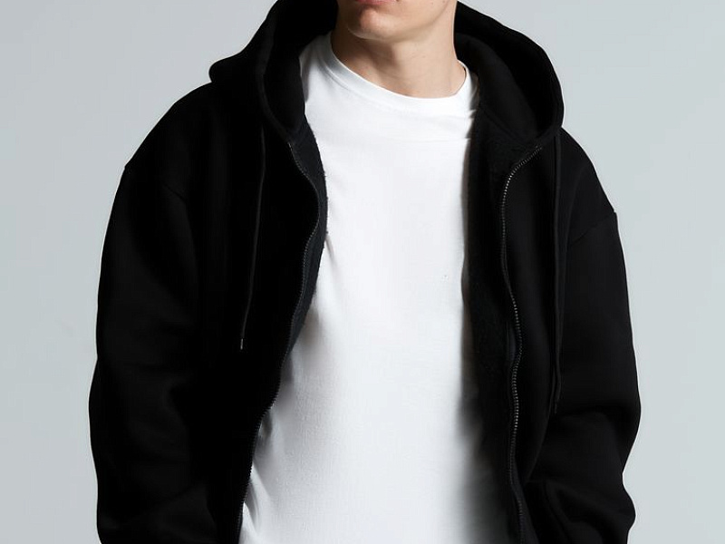 Толстовка унисекс оверсайз Zippy, черная