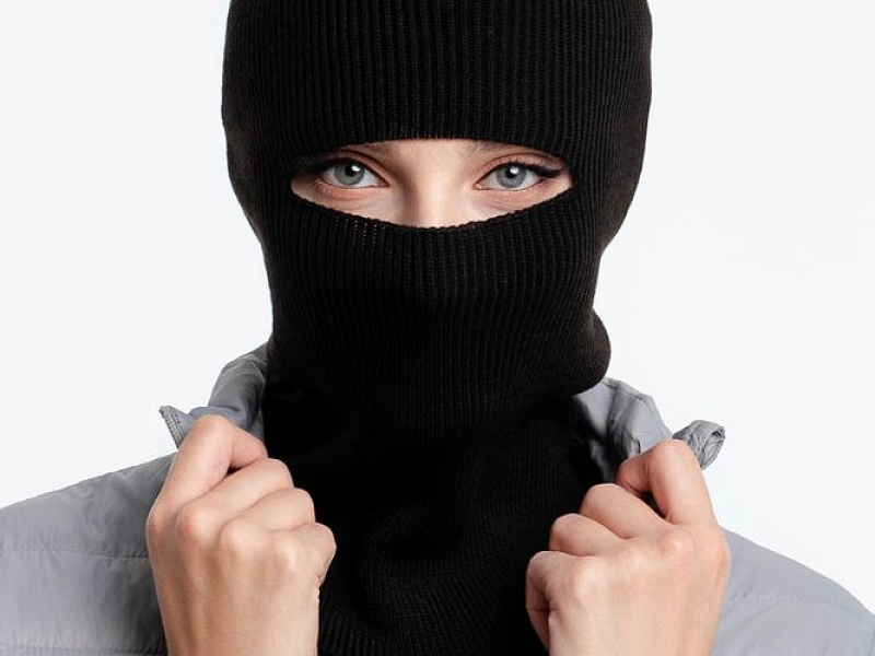 Шапка-балаклава Helma, черная