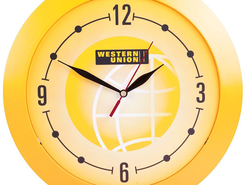 Часы настенные Vivid Large, желтые