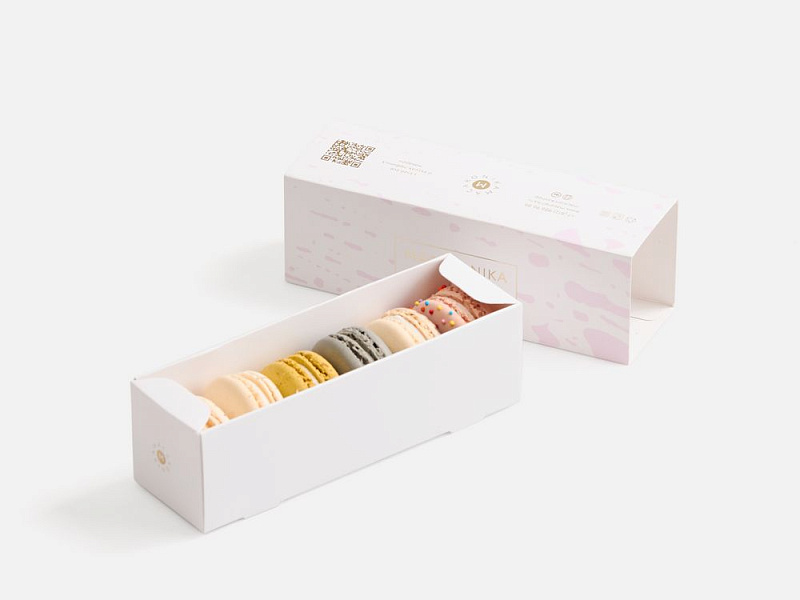 Набор из 6 пирожных макарон