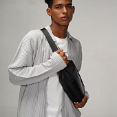 Сумка кросс-боди FlipSling, черная