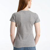 Футболка женская «Ты у меня вот здесь», серый меланж