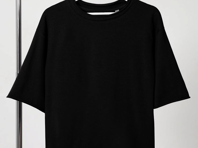 Футболка оверсайз Vozduh 2.0, черная