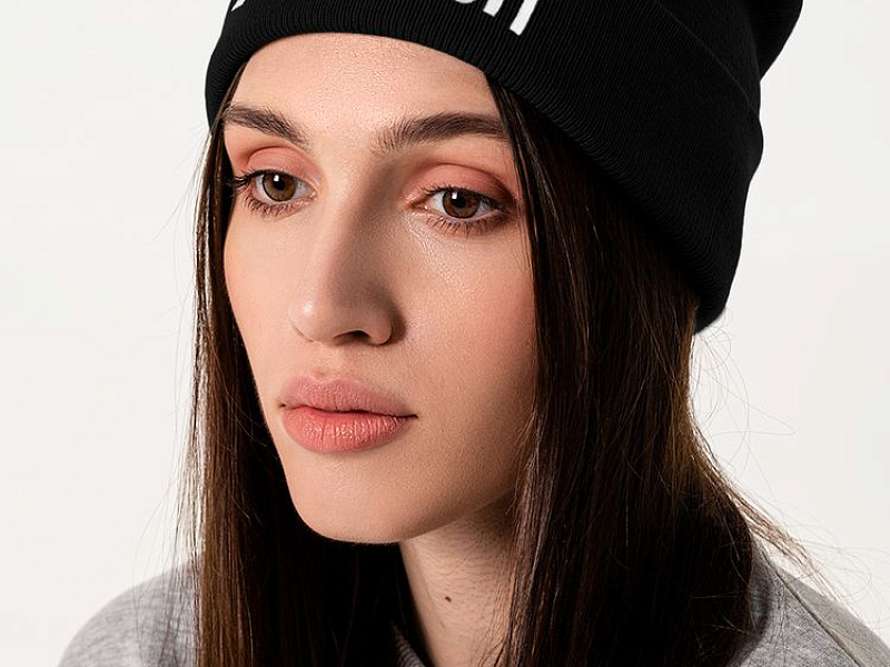 Шапка «Холодно на болотах», черная