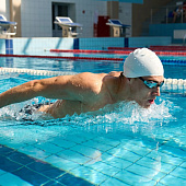 Шапочка для плавания Aquasana, белая