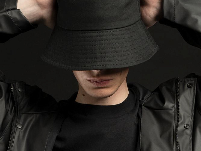 Панама C7, черная