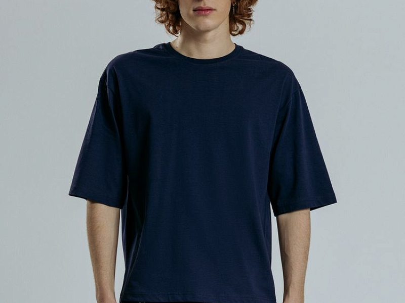 Футболка оверсайз унисекс Base Space, темно-синяя