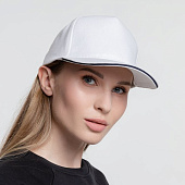 Бейсболка Classic, белая с темно-синим кантом