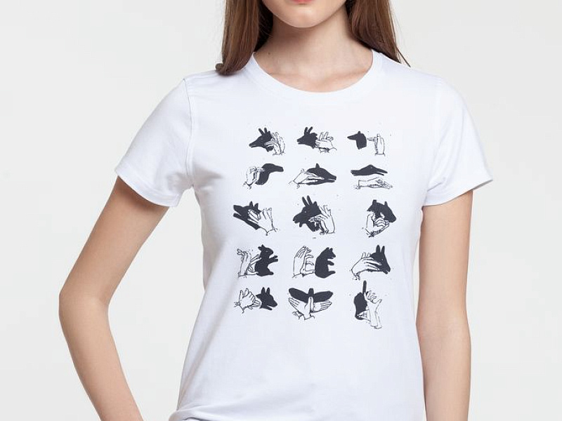 Футболка женская «Неочевидное»