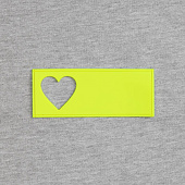 Лейбл из ПВХ с вырубкой «Сердце», желтый неон