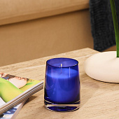 Ароматическая свеча Fragnola, пряная древесина и кардамон, темно-синяя