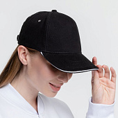 Бейсболка Classic, черная с белым кантом