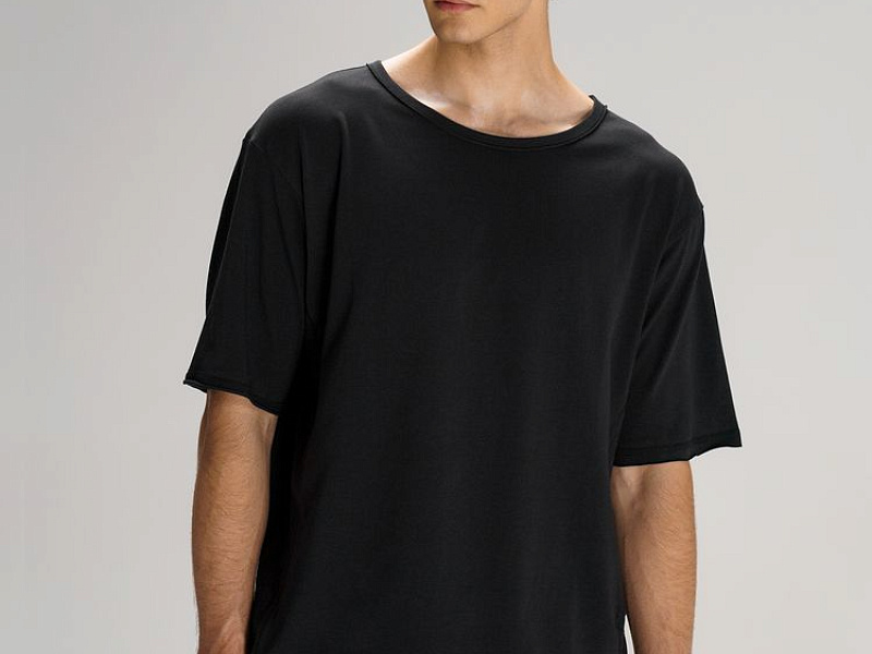 Футболка оверсайз унисекс Vozduh, черная