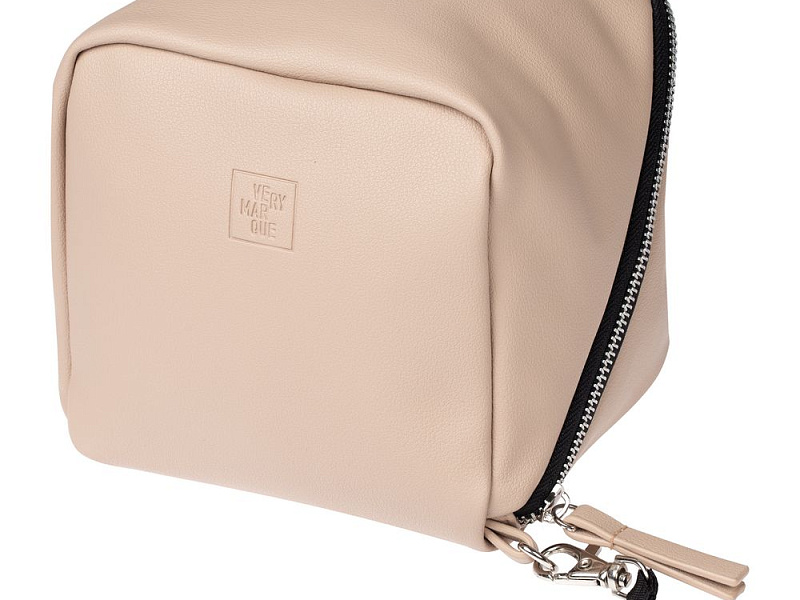 Дорожная косметичка Cubo, бежевая с логотипом